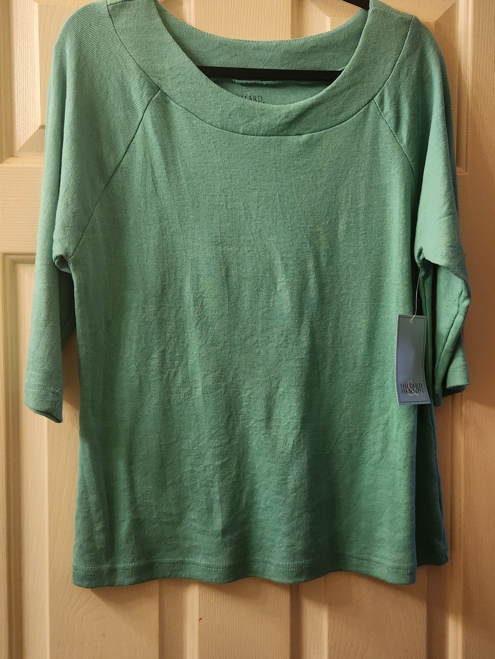 Hillard & Hanson Mint Green Scoop Neck Long Sleeve Top